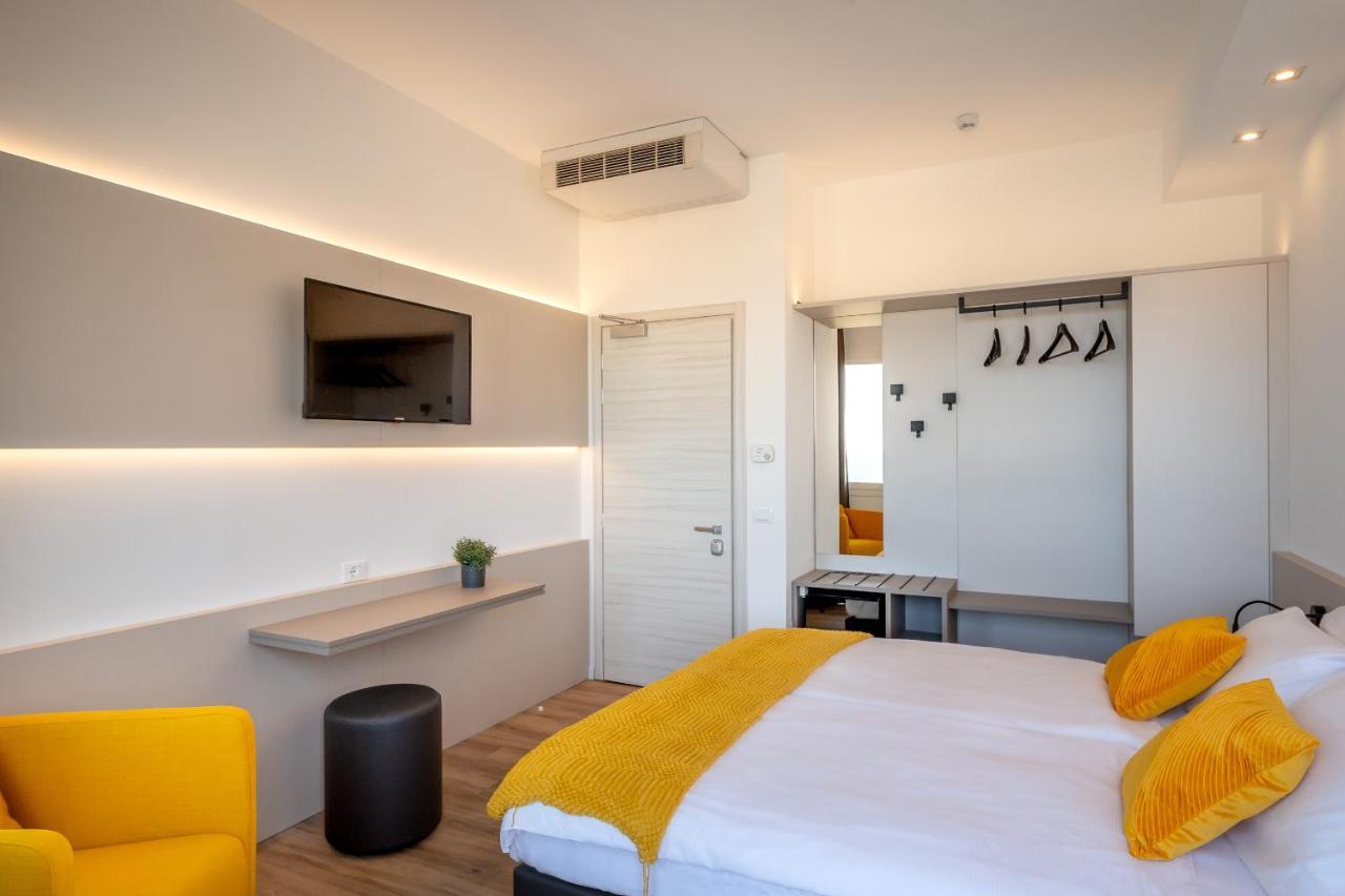 Hotel Delfino Caorle Eksteriør billede